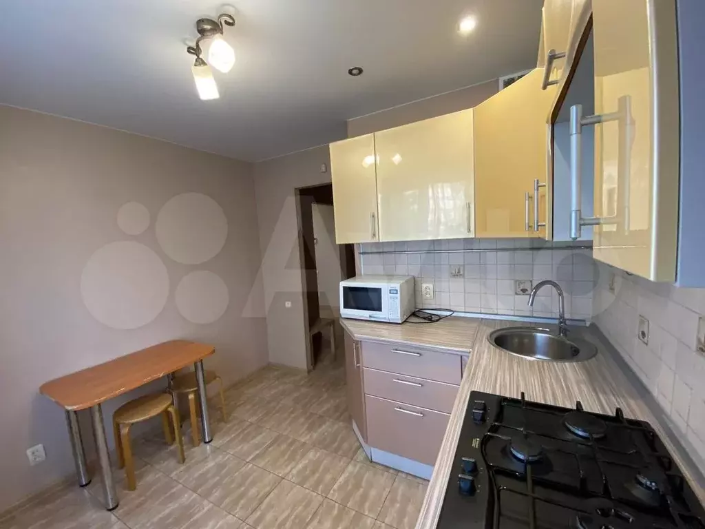 2-к. квартира, 56 м, 3/9 эт. - Фото 1