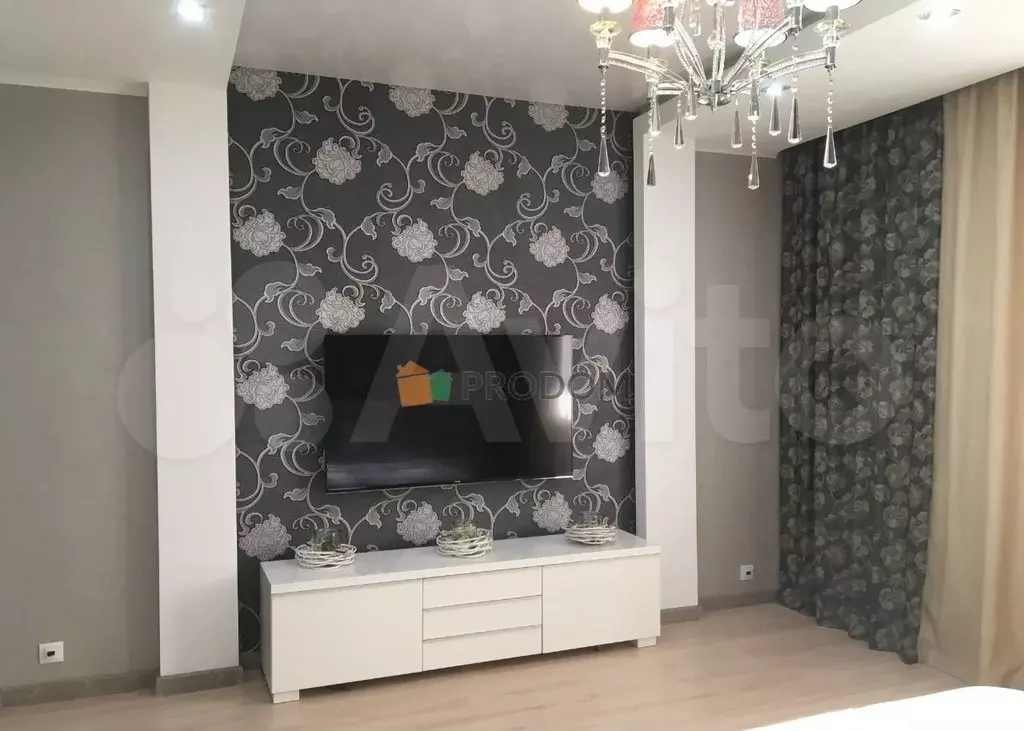 2-к. квартира, 60 м, 3/3 эт. - Фото 1