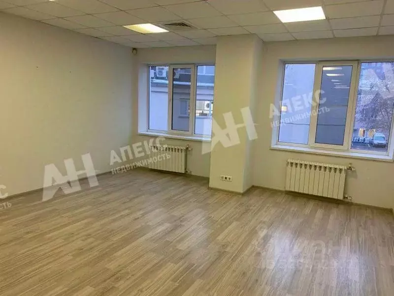 Помещение свободного назначения в Москва ул. Орджоникидзе, 11 (34 м) - Фото 1
