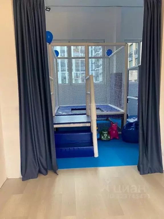 Помещение свободного назначения в Москва бул. Скандинавский, 5к1 (118 ... - Фото 1