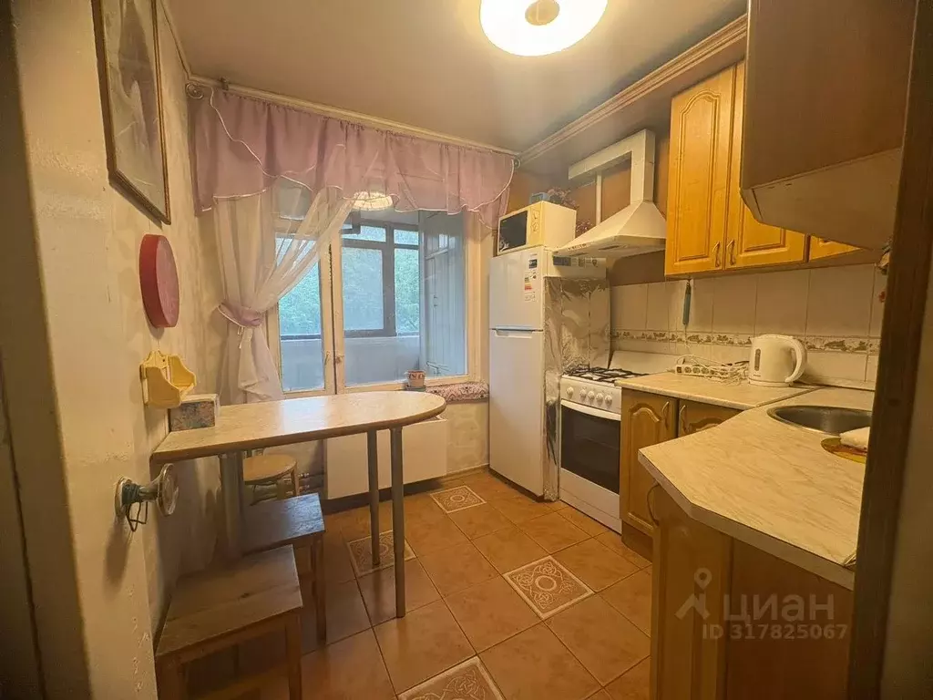 2-к кв. Москва ул. Молдагуловой, 10К1 (38.0 м) - Фото 0