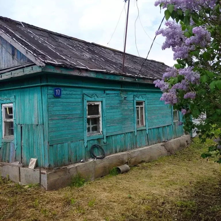 Дом в Орловская область, Мценский район, Воинское с/пос, д. Азарово 17 ... - Фото 0