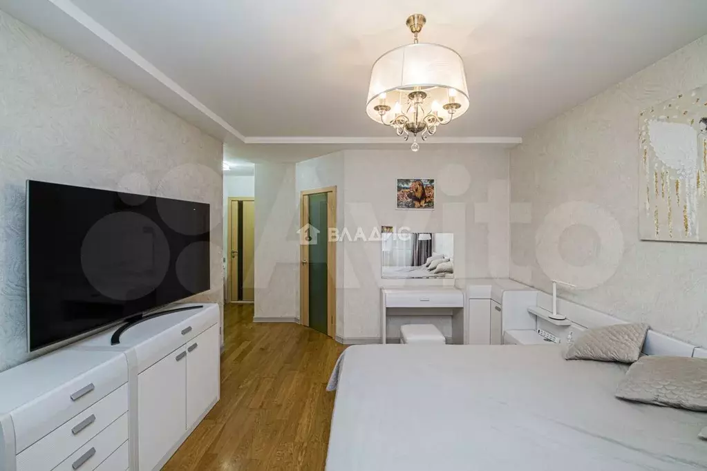 3-к. квартира, 110 м, 6/9 эт. - Фото 1