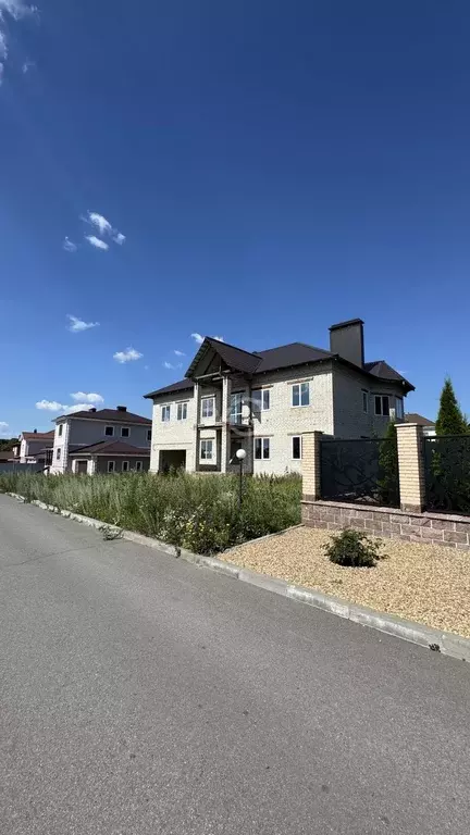 Дом, 650 м - Фото 1