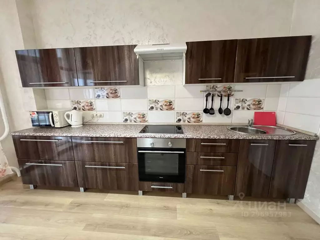 1-к кв. Волгоградская область, Волгоград просп. Маршала Жукова, 5 ... - Фото 1