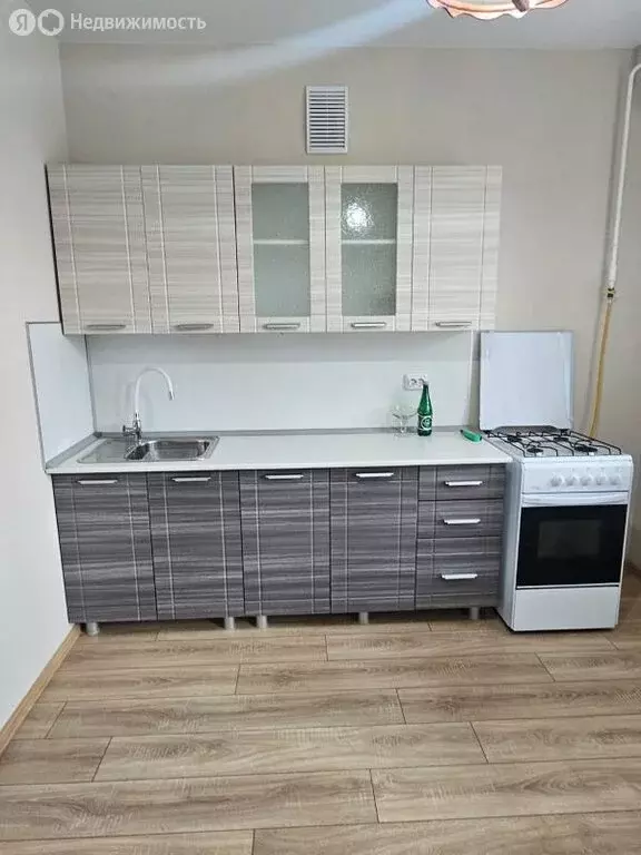 1-комнатная квартира: Аксай, Садовая улица, 31 (43 м) - Фото 1