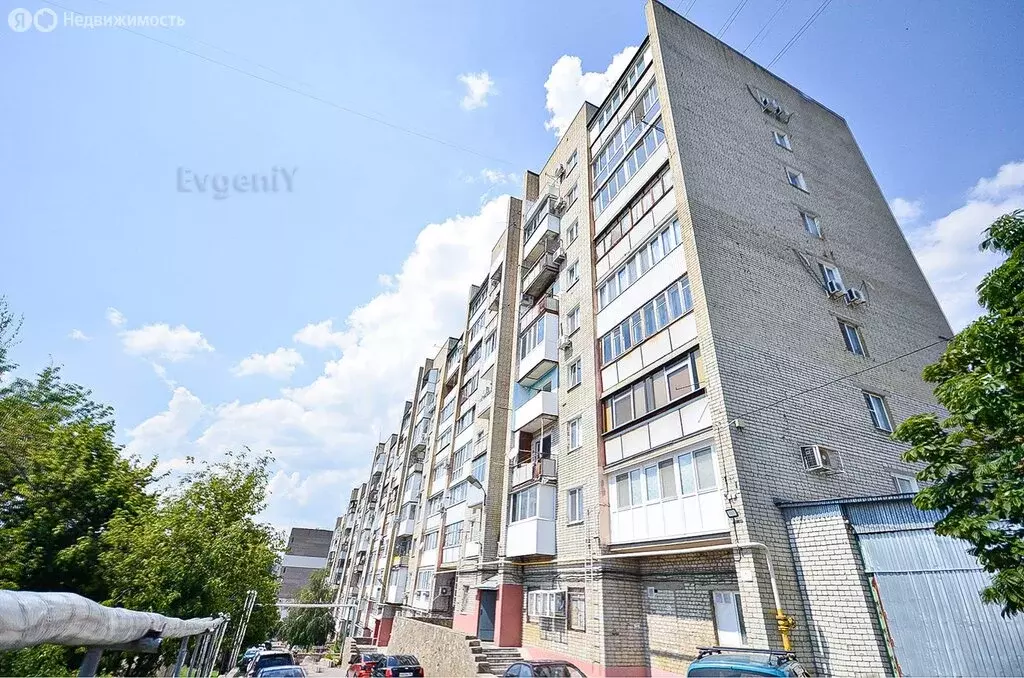 3-комнатная квартира: Саратов, Соколовая улица, 145/153 (62 м) - Фото 0