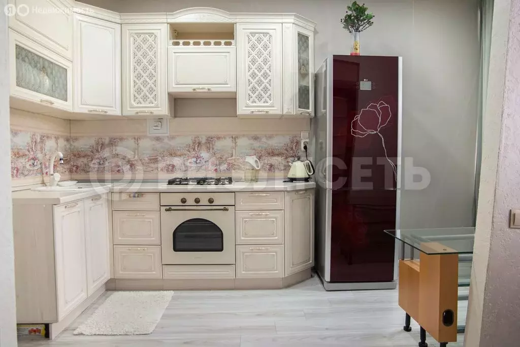 2-комнатная квартира: Мурманск, улица Профсоюзов, 1 (49 м) - Фото 1