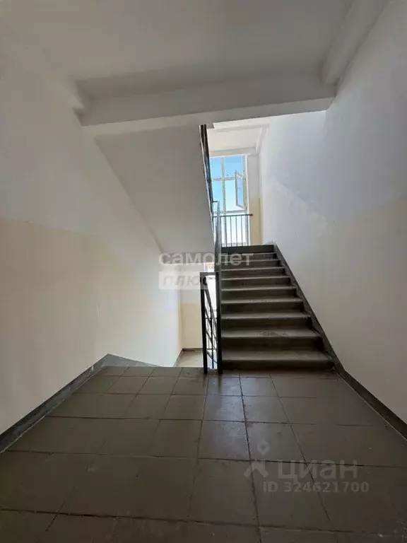 2-к кв. Оренбургская область, Бузулук ул. Фрунзе, 9 (56.0 м) - Фото 2