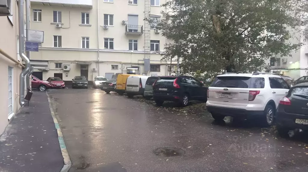 Гараж в Москва 6-й Рощинский проезд, 1 (13 м) - Фото 2