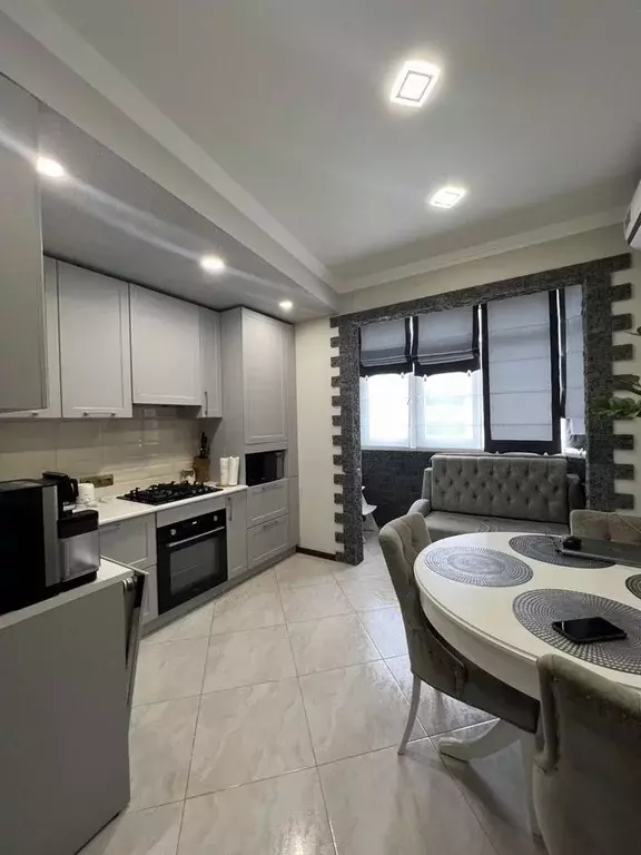 1-к кв. Адыгея, Тахтамукайский район, Яблоновский пгт Солнечная ул., ... - Фото 2