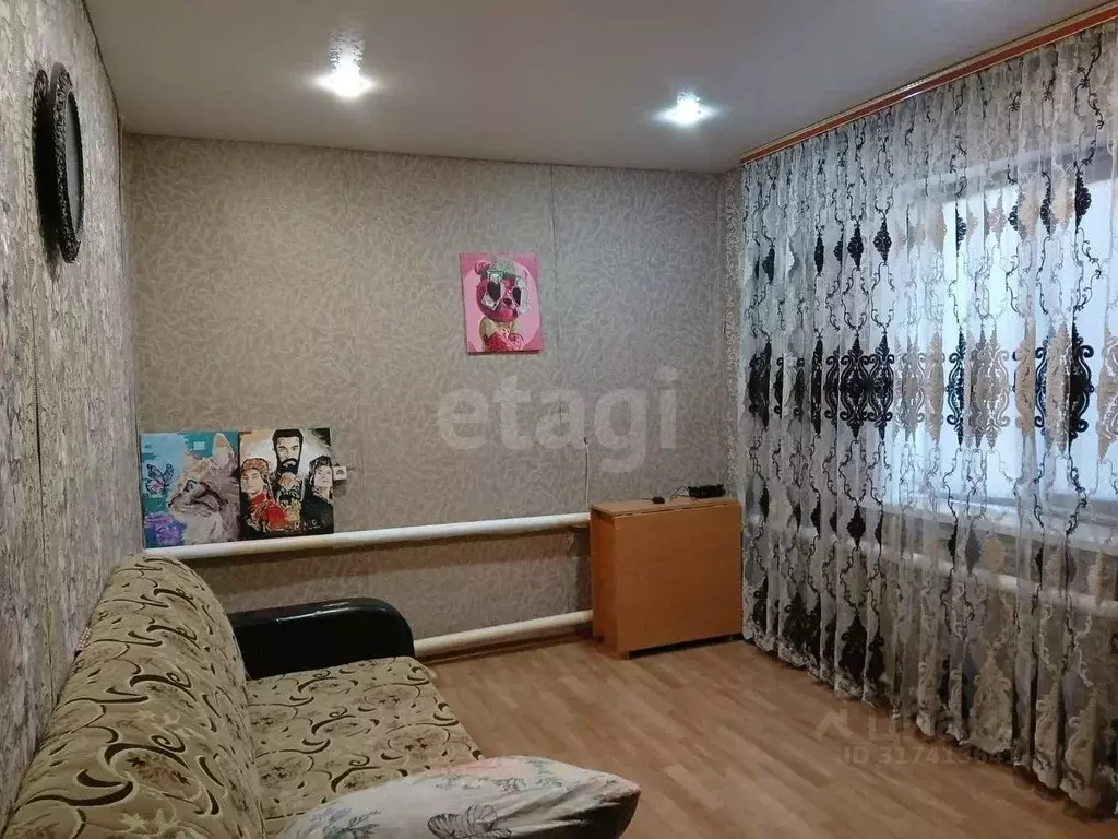 Дом в Саратовская область, Федоровский район, Семеновское ... - Фото 0