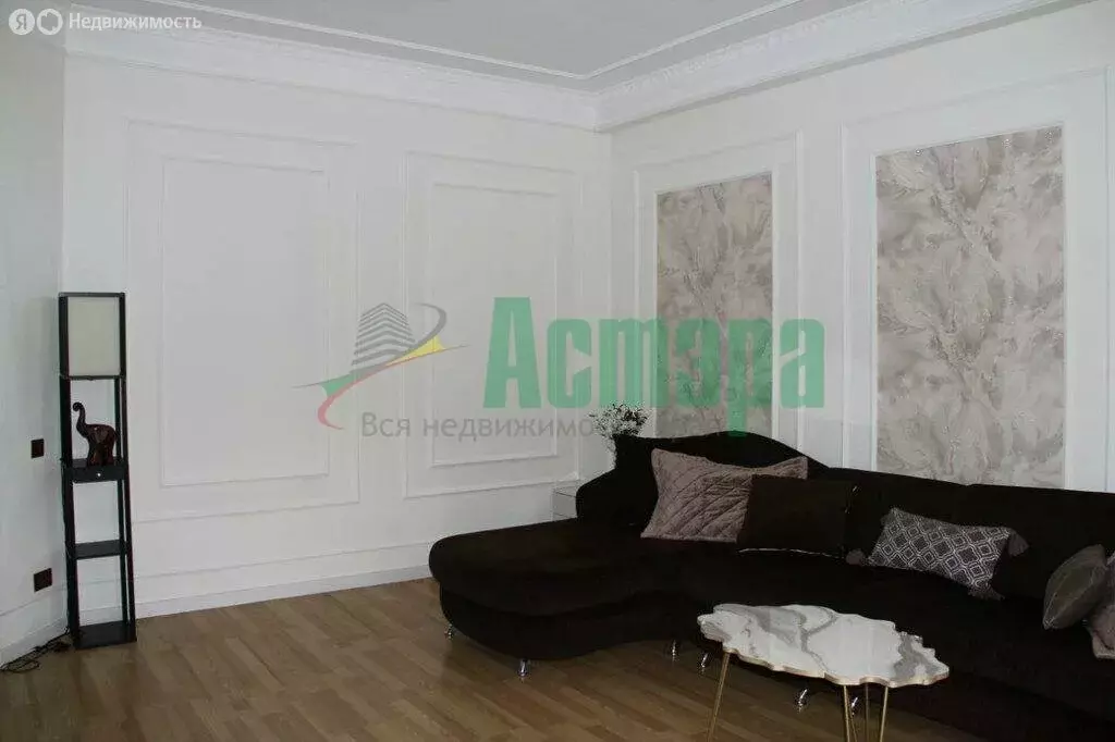 2-комнатная квартира: Чита, улица Ленина, 52 (58 м) - Фото 0