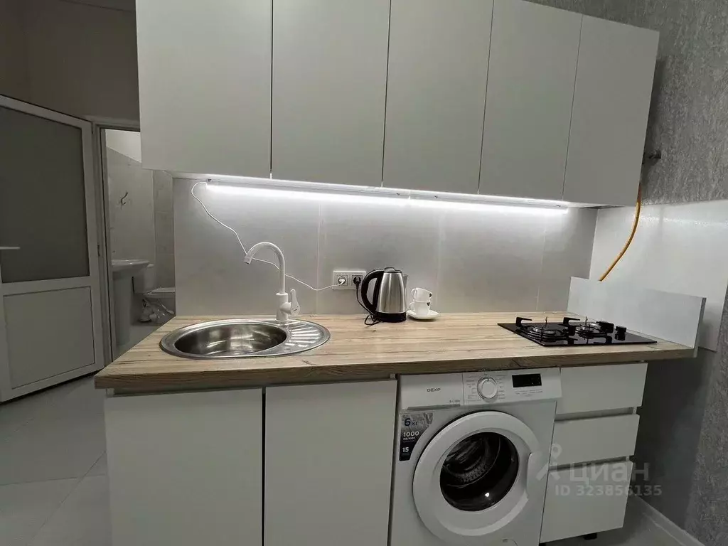 1-к кв. Крым, Симферополь ул. Темиз, 43 (40.0 м) - Фото 1