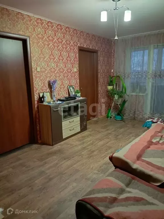 Продаётся 4-к квартира, 60.1 м - Фото 1
