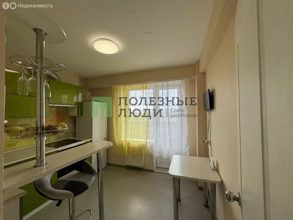 2-комнатная квартира: Ижевск, улица имени Татьяны Барамзиной, 5А (44 ... - Фото 1