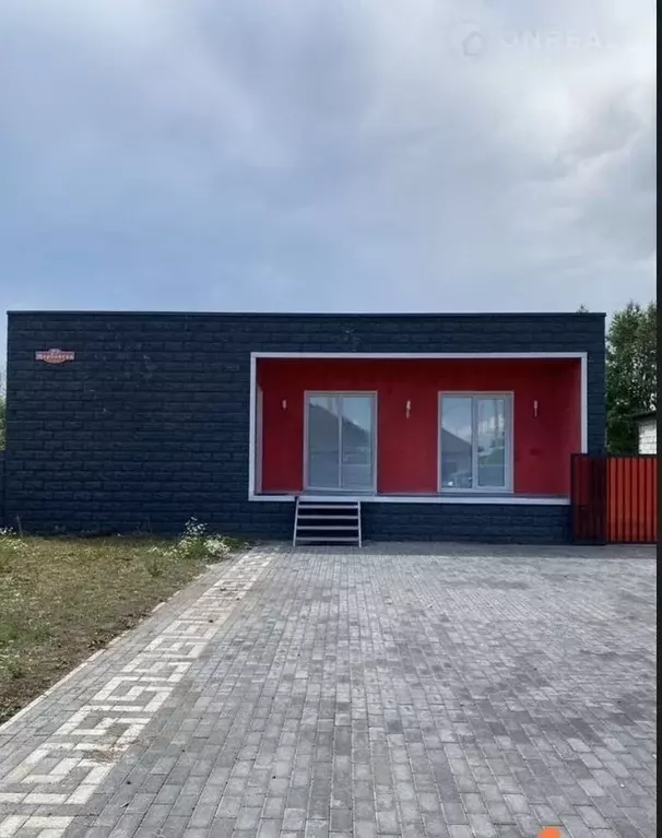 Дом в Хакасия, Усть-Абаканский район, с. Зеленое ул. Щербанева, 29А ... - Фото 1