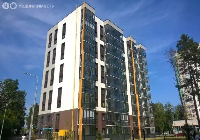 1-комнатная квартира: Тюмень, улица Парада Победы, 11 (46.7 м) - Фото 0