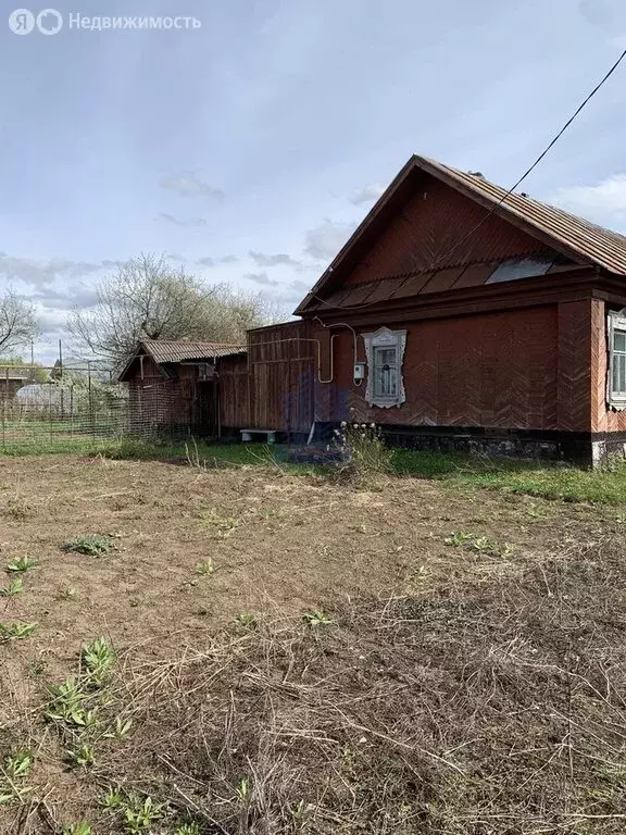 Дом в посёлок городского типа Урмары, улица Горького, 7 (47.1 м) - Фото 0