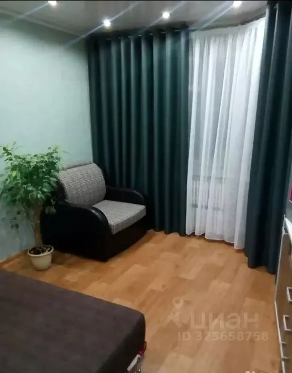 1-к кв. Кировская область, Кирово-Чепецк Молодежная ул., 5к1 (40.0 м) - Фото 1