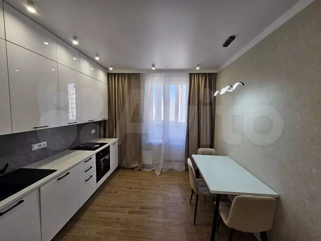 3-к. квартира, 70 м, 10/20 эт. - Фото 1