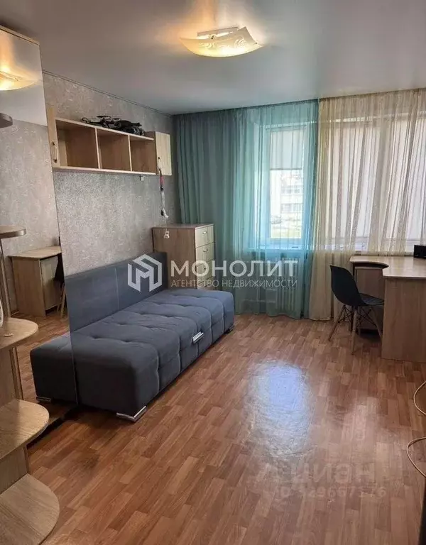 2-к кв. Белгородская область, Старый Оскол Макаренко мкр, 3 (39.0 м) - Фото 2