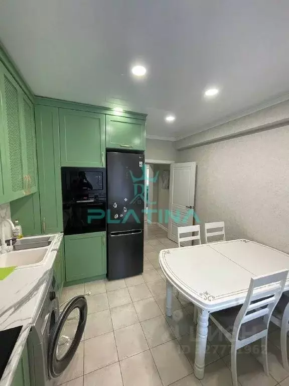 2-к кв. Татарстан, Казань ул. Разведчика Ахмерова, 9 (65.0 м) - Фото 1