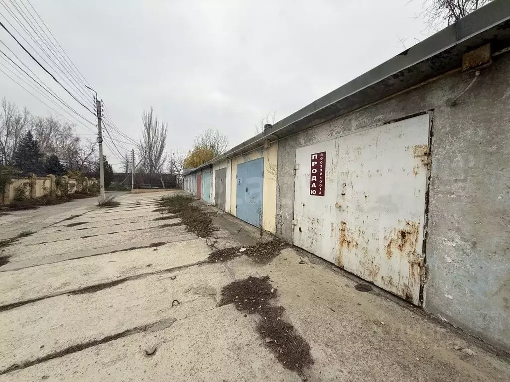 Гараж в Астраханская область, Астрахань пер. 5-й Акварельный, 3 (22 м) - Фото 2