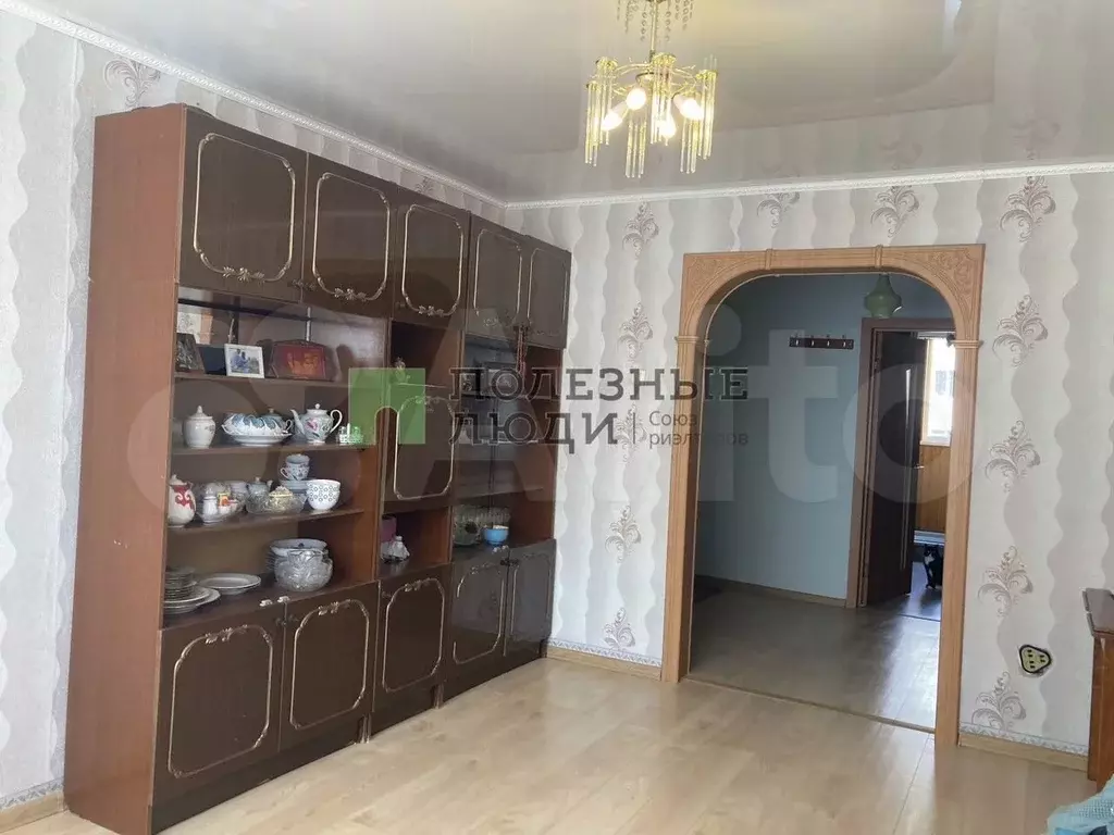 4-к. квартира, 77 м, 2/6 эт. - Фото 0