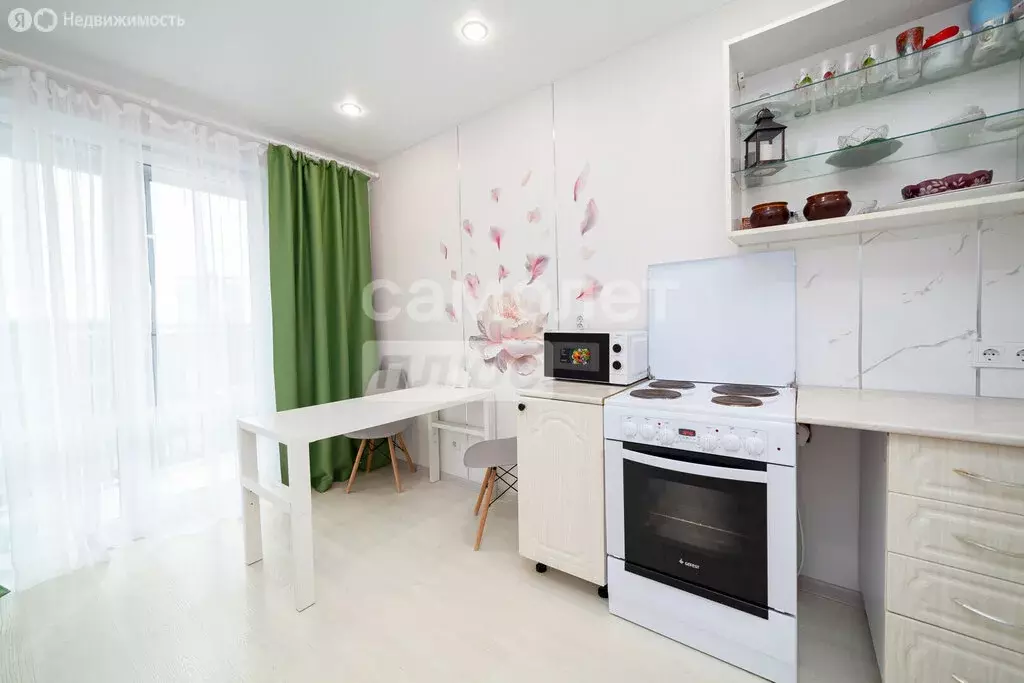 3-комнатная квартира: село Усады, улица Тёплых Встреч, 2 (70 м) - Фото 2