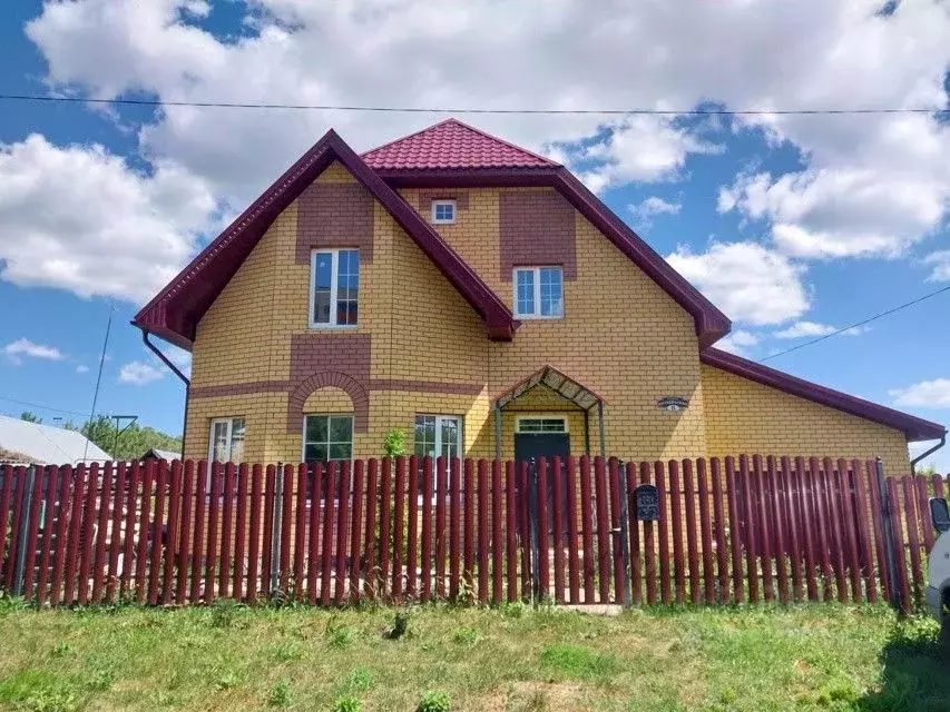 Коттедж в Мордовия, Рузаевка Октябрьская ул., 8 (180 м) - Фото 2