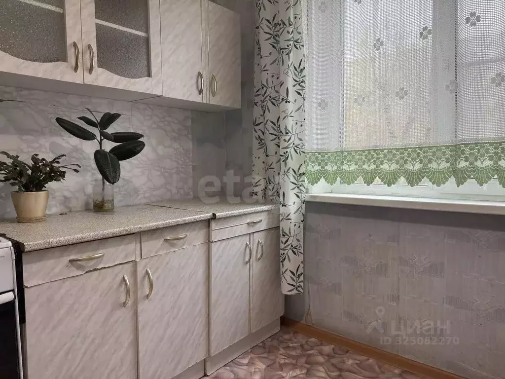 2-к кв. Челябинская область, Миасс Донская ул., 13 (52.0 м) - Фото 1