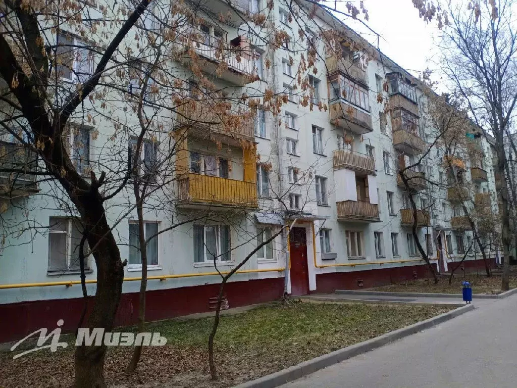 Продается 2-комнатная квартира - Фото 1