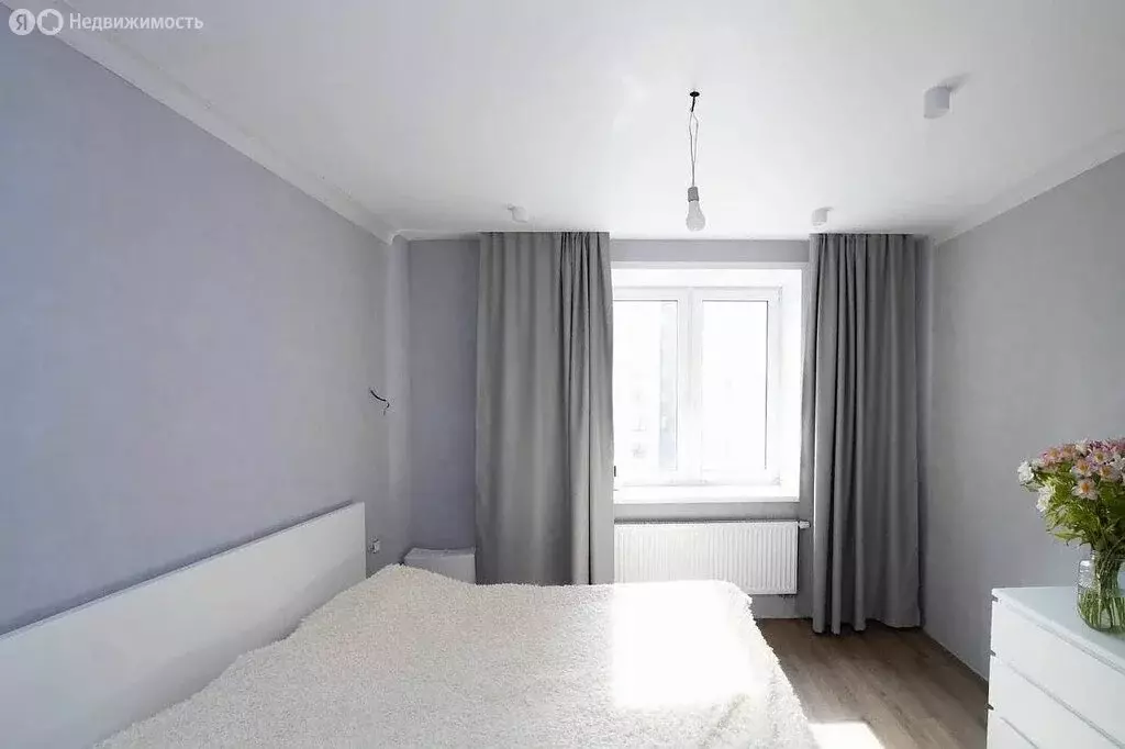 2-комнатная квартира: Тюмень, Новгородская улица, 14 (66.1 м) - Фото 2