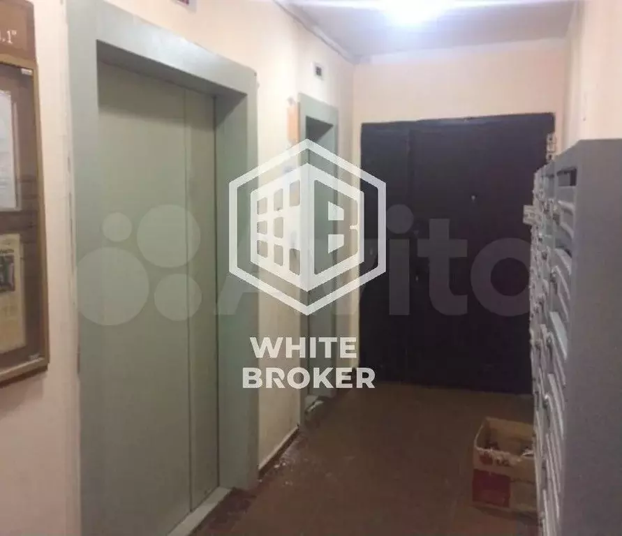 Комната 8,4 м в 3-к., 10/16 эт. - Фото 1