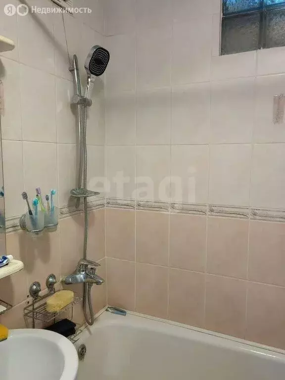3-комнатная квартира: Томск, улица Нахимова, 2 (55.5 м) - Фото 0