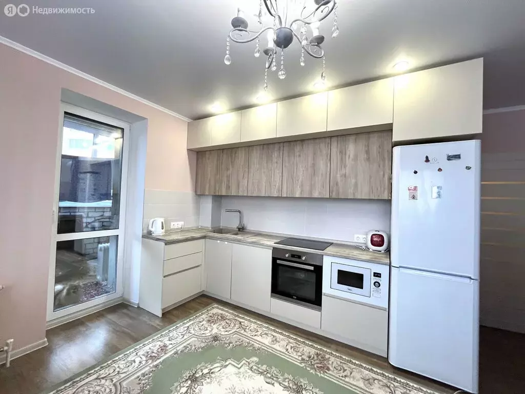 2-комнатная квартира: Брянск, улица Горбатова, 45 (65 м) - Фото 0