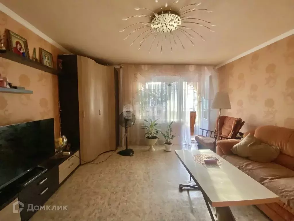 Продаётся 4-к квартира, 73.5 м - Фото 1