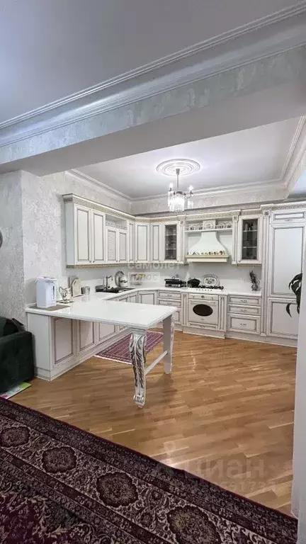 3-к кв. Дагестан, Махачкала ул. Магомета Гаджиева, 168Б (104.0 м) - Фото 2