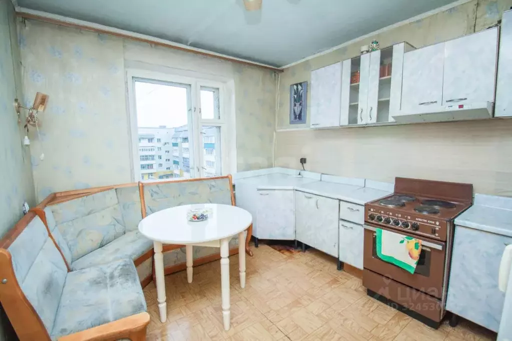 2-к кв. Сахалинская область, Южно-Сахалинск Вокзальная ул., 76 (57.8 ... - Фото 1