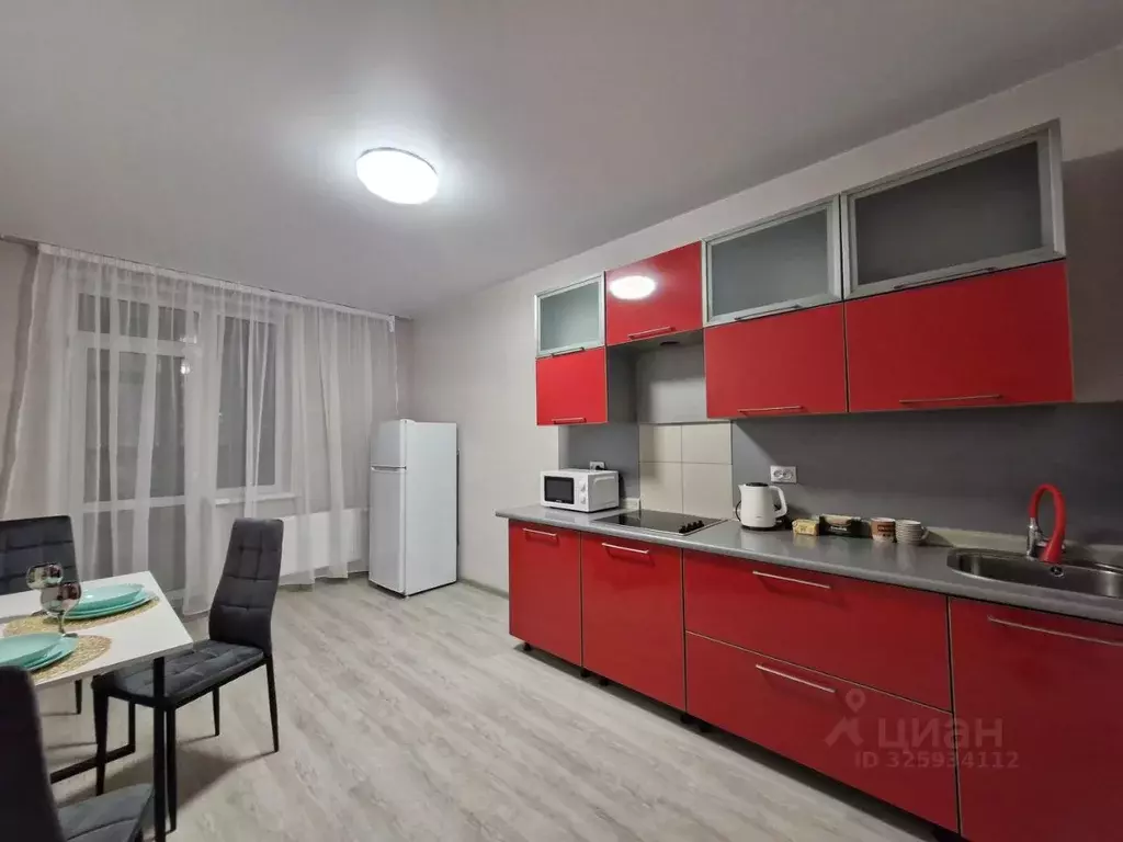 2-к кв. Свердловская область, Екатеринбург ул. Крауля, 105/2 (55.2 м) - Фото 1