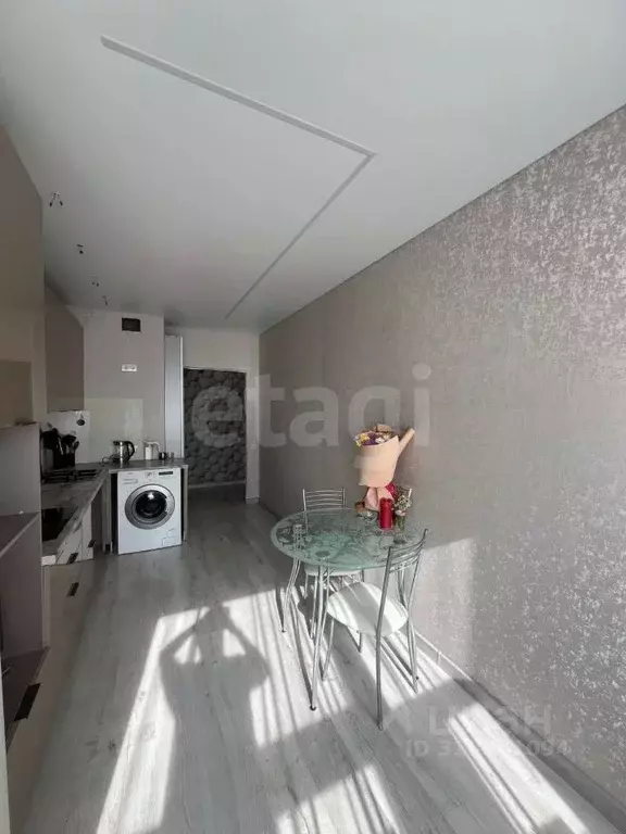 2-к кв. Татарстан, Казань ул. Рауиса Гареева, 105Б (49.1 м) - Фото 0