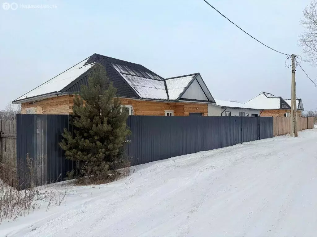 Дом в Красноярский край, Минусинский муниципальный округ, посёлок ... - Фото 1