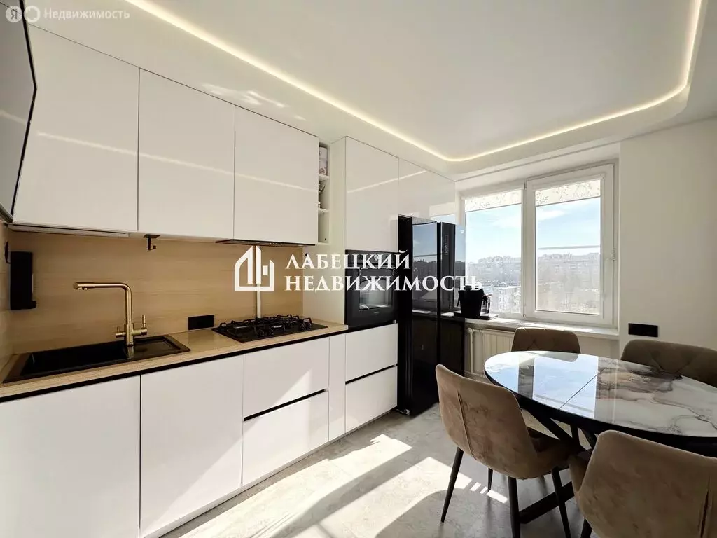 3-комнатная квартира: Санкт-Петербург, проспект Космонавтов, 32к2 ... - Фото 1