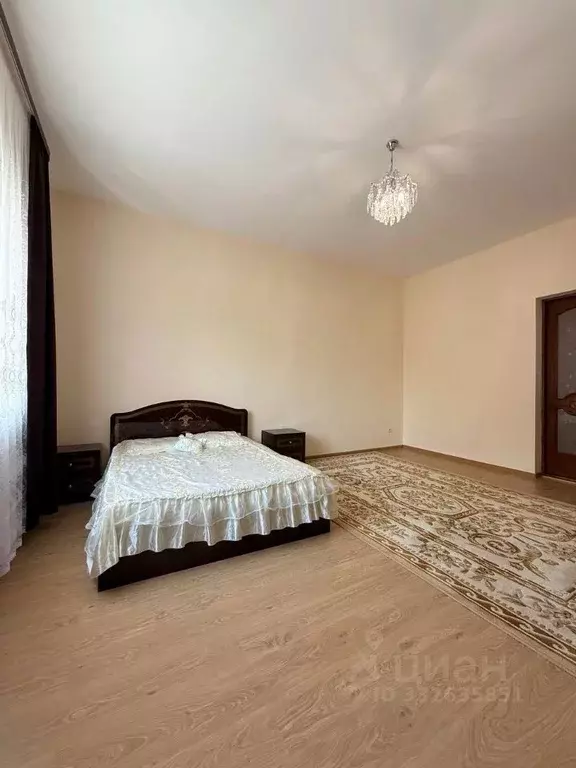 Дом в Крым, Симферополь Ак-Мечеть мкр,  (100 м) - Фото 2