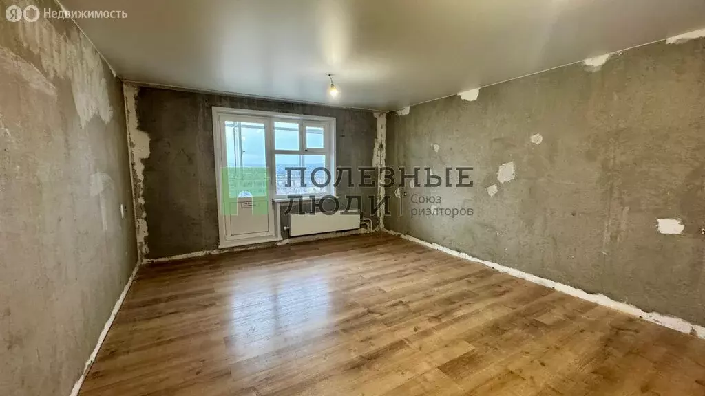 Квартира-студия: Красноярск, улица Академика Киренского, 29 (36.7 м) - Фото 2