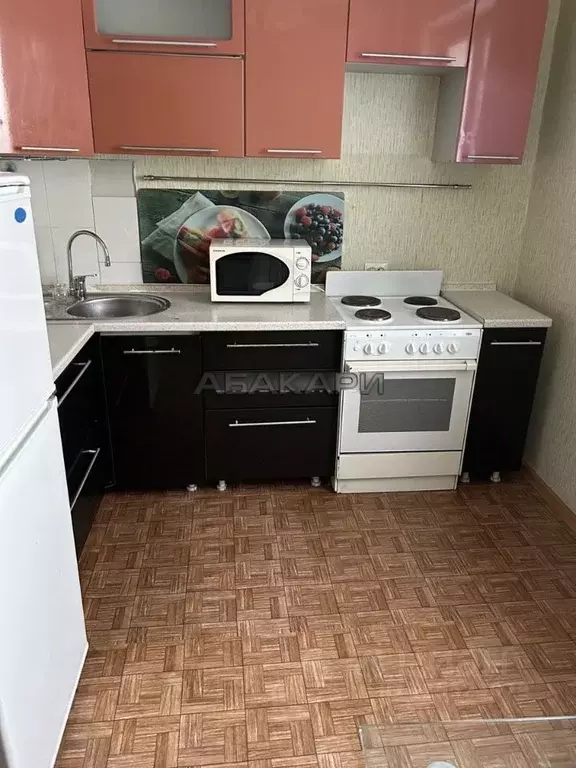 1-к кв. Красноярский край, Красноярск Армейская ул., 31 (38.0 м) - Фото 1