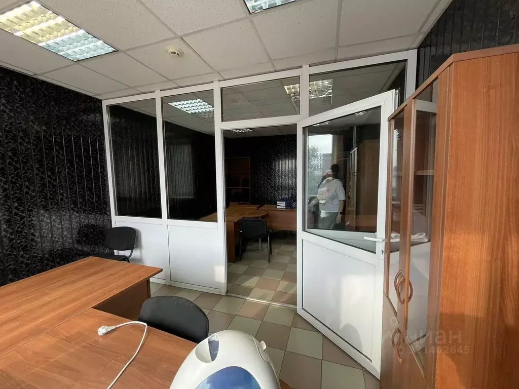 Офис в Свердловская область, Екатеринбург ул. Альпинистов, 57Р (24 м) - Фото 0