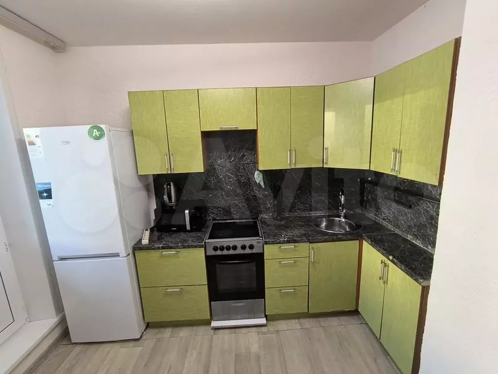 1-к. квартира, 40 м, 4/17 эт. - Фото 1