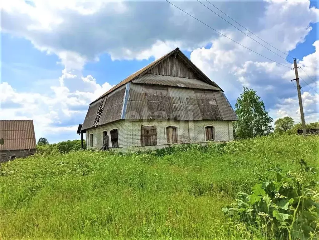 Дом в Брянская область, Трубчевский район, Усохское с/пос, д. Козловка ... - Фото 1